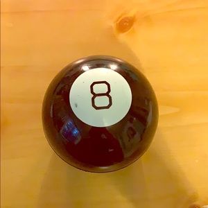 Magic eight ball